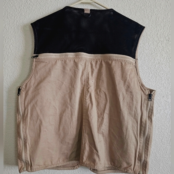 Men Vest size Large - Picture 3 of 5